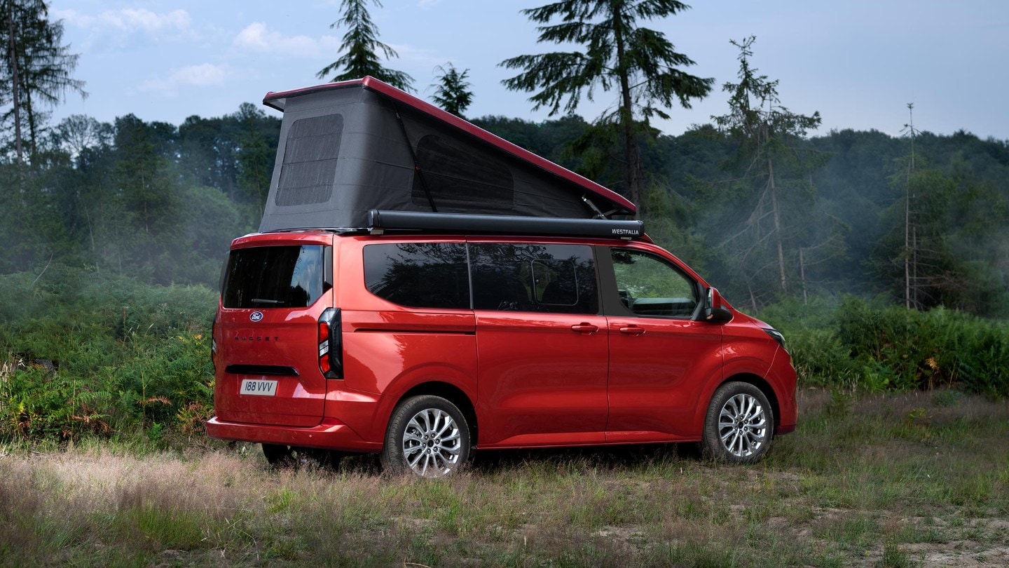 ford eu transit_custom_Nugget_4_Ext_Rear_3_4_Static_0443_4_V8_2160x1215_gtso
